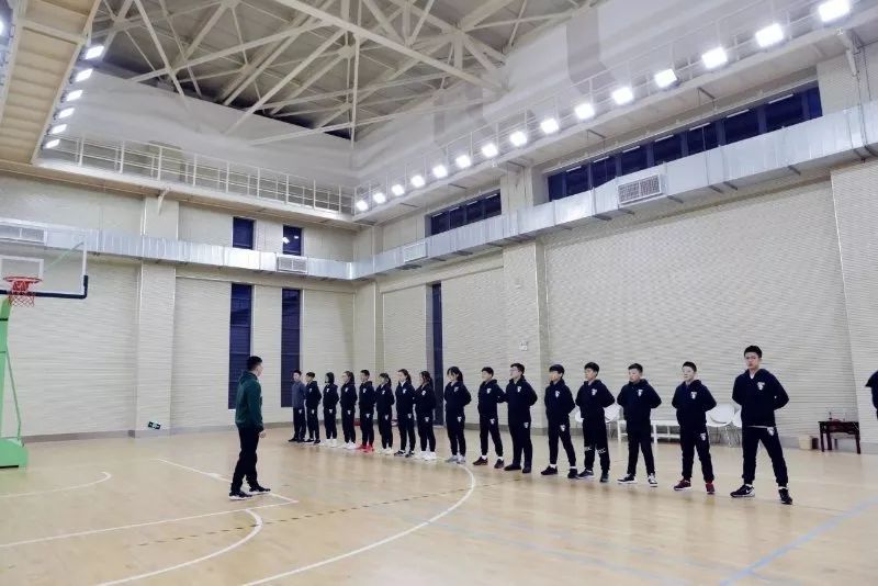 篮球训练计划表一周一次怎么写的啊_1